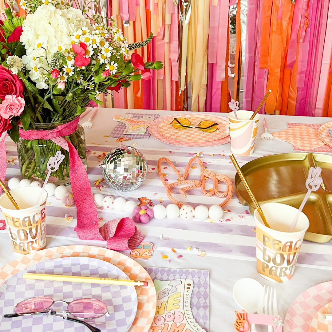 groovy tablescape